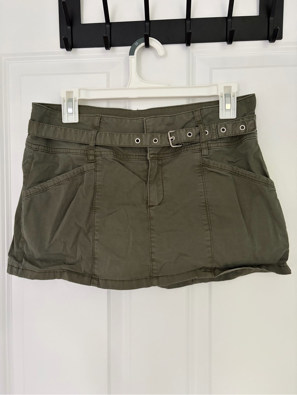 Garage Olive Green Women's Mini skort with Belt